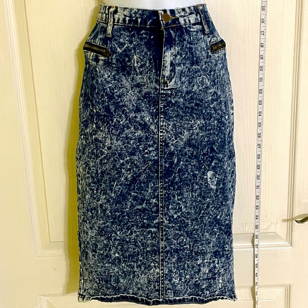 36 Point 5 Acid Washed Denim Pencil Skirt